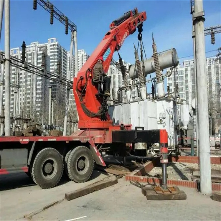 抚宁县就近吊车出租|工地厂房吊装设备租赁|24小时高效响应