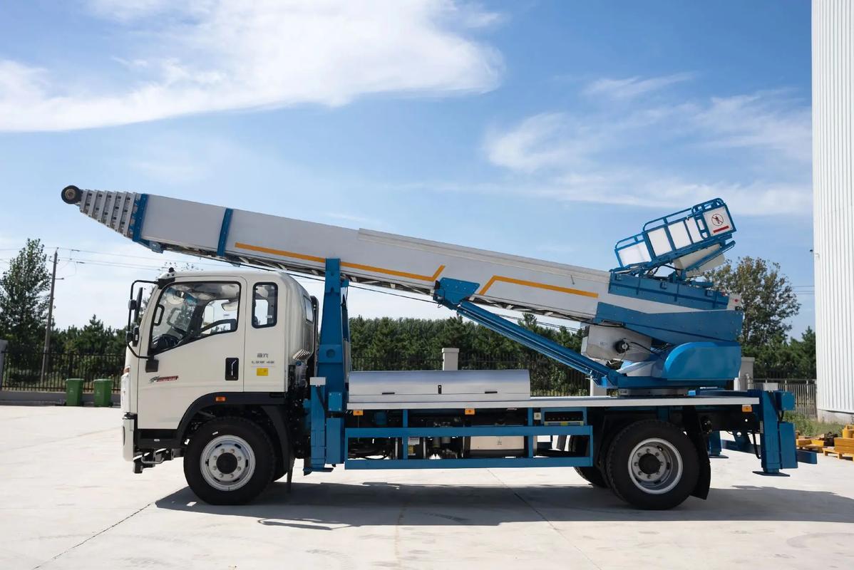 抚宁县云梯上料车租赁费用