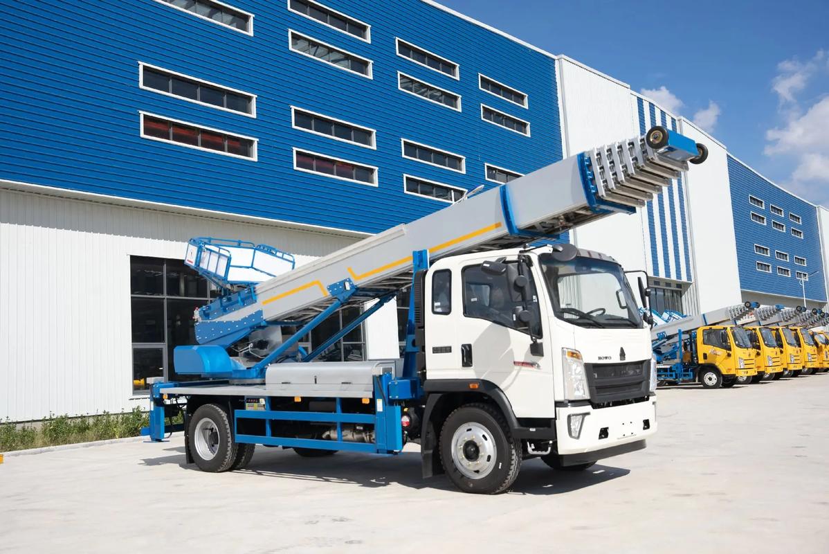 抚宁县出租云梯车高空作业车 建筑垃圾搬运